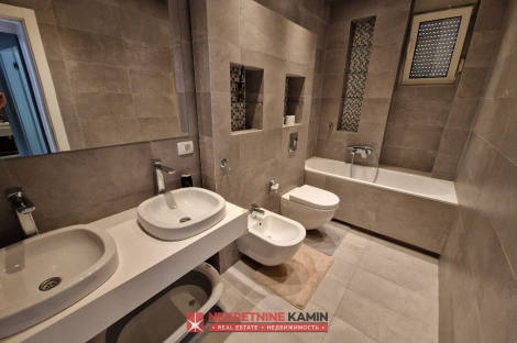 Квартира, 1679 м², 600 000$ — FAKTOR